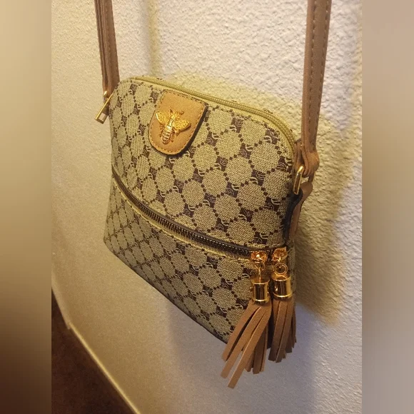 ("ALREADY GONE") CROSSBODY PURSE - Picture 5 of 11